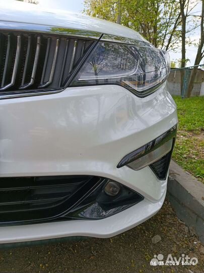 Бампер передний на KIA Optima IV рестайлинг