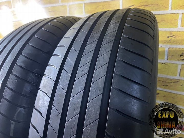 Bridgestone Turanza T005 215/60 R17