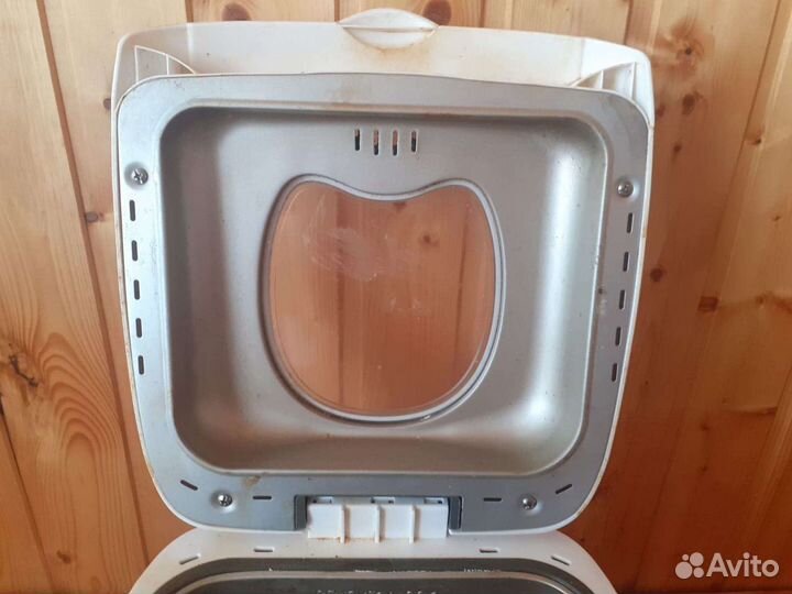 Хлебопечь Maxwell MW-3751 W