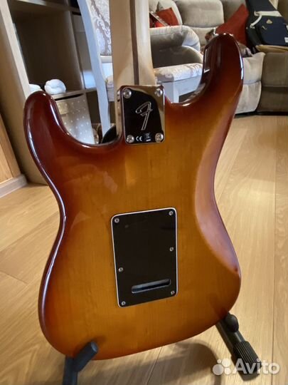 Электрогитара fender stratocaster