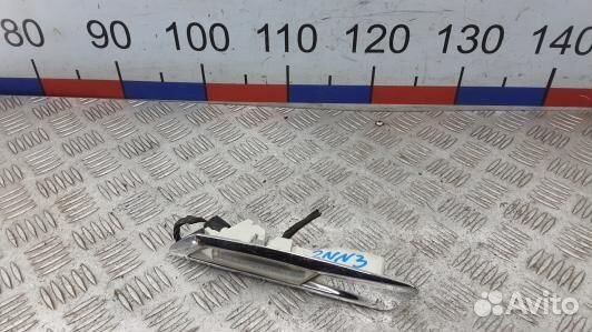 Повторитель поворота крыла передний правый BMW 5 F