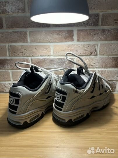 Osiris d3 2001