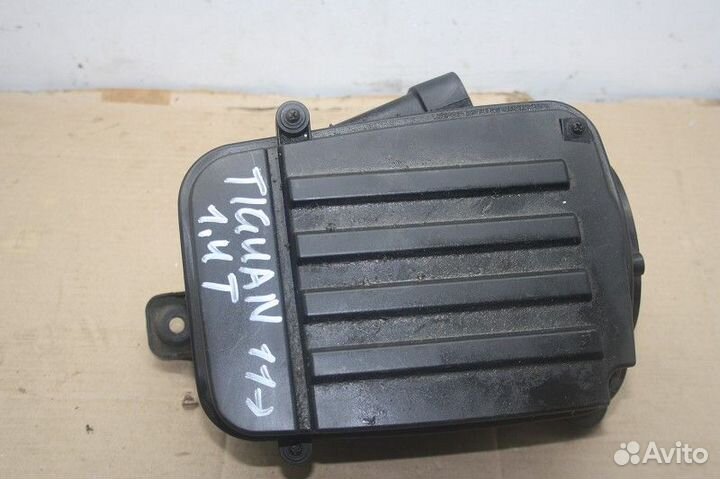 Корпус воздушного фильтра Volkswagen tiguan 2011-2