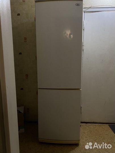 Холодильник 