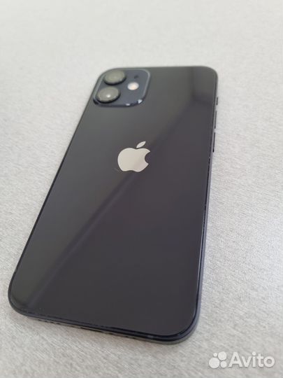 iPhone 12 mini разбор