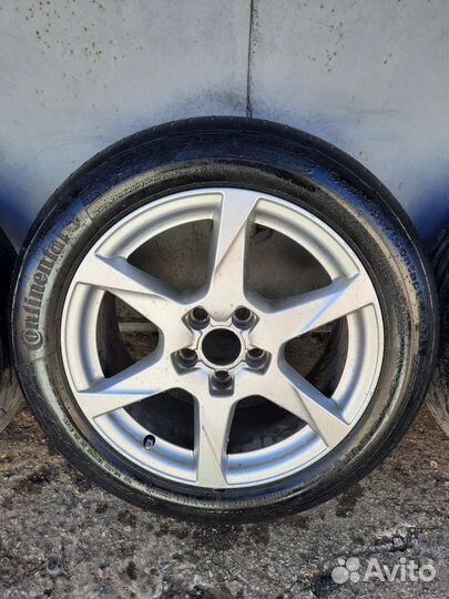 Комплект литых дисков r17 на Audi