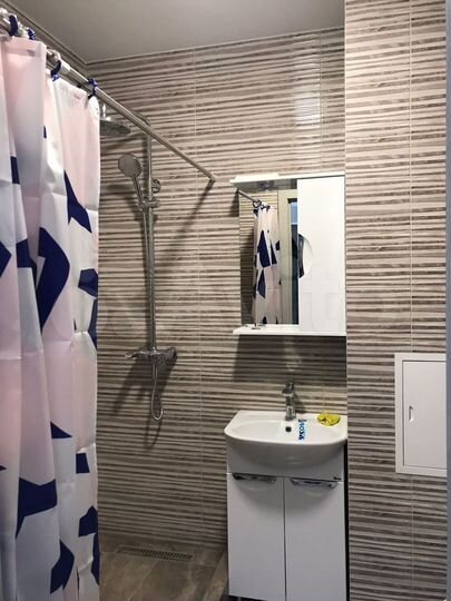 2-к. квартира, 50 м², 1/5 эт.