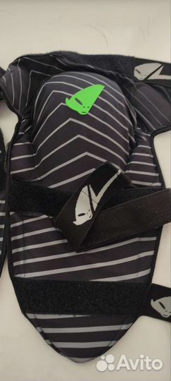 Защита для колен UFO L/XL 22 23