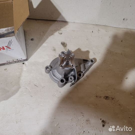 Помпа, водяной насос hyundai Getz/KIA Rio II