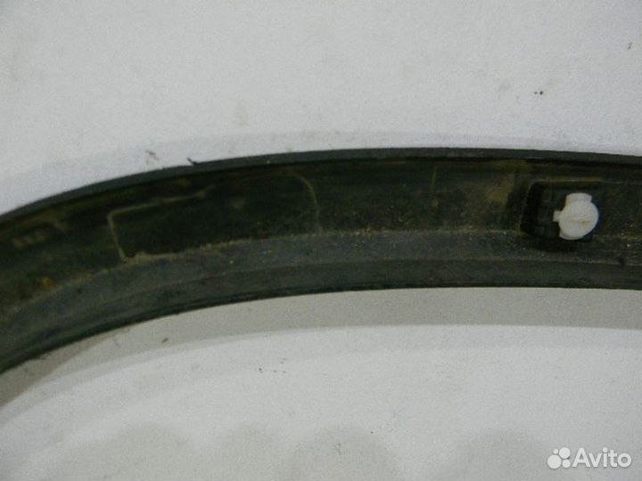 Накладка заднего крыла левого