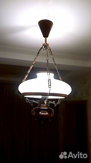 Люстры потолочные