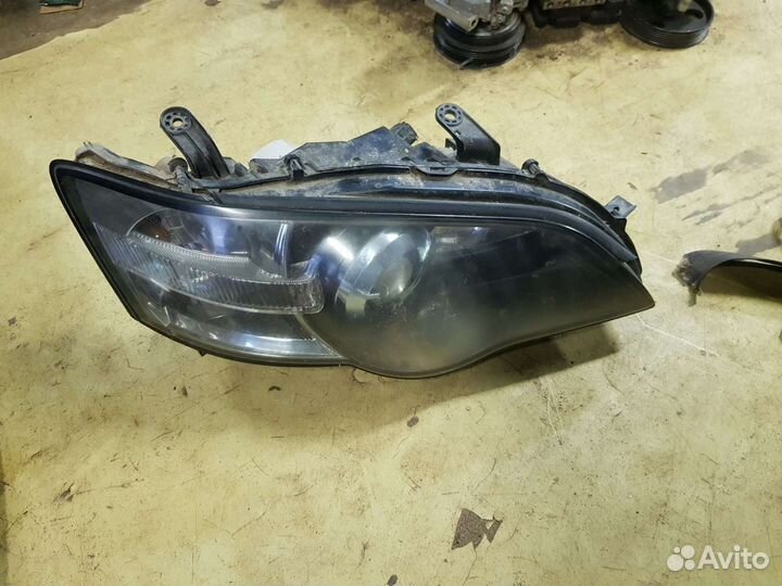 Фара правая Subaru Legacy b13 Outback