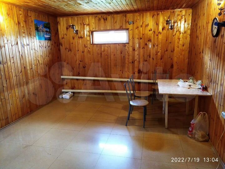 Дом 200 м² на участке 20 сот.