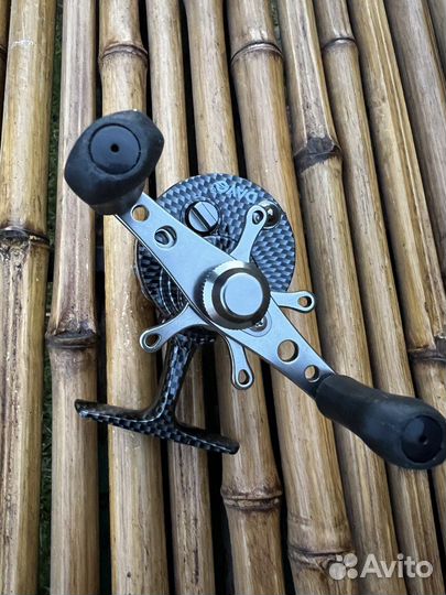 Катушка зимняя мультипликатор (под правую руку)