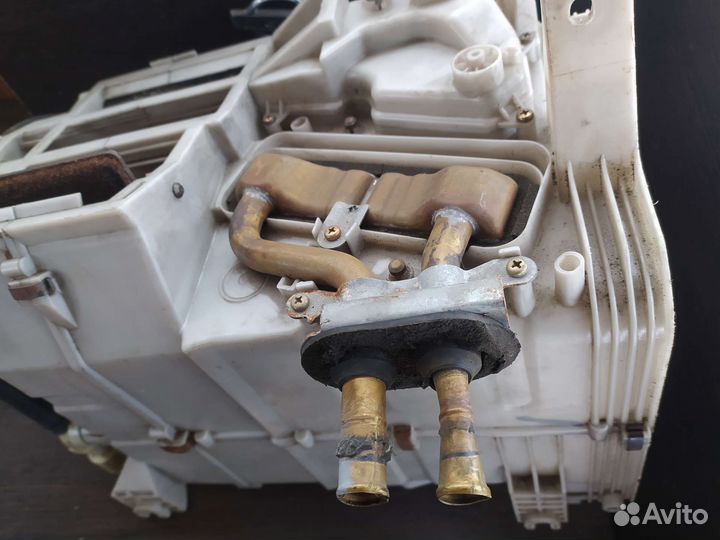 Печка в сборе Mitsubishi Pajero 2
