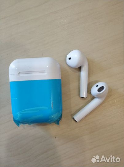 Наушники беспроводные новые, белые