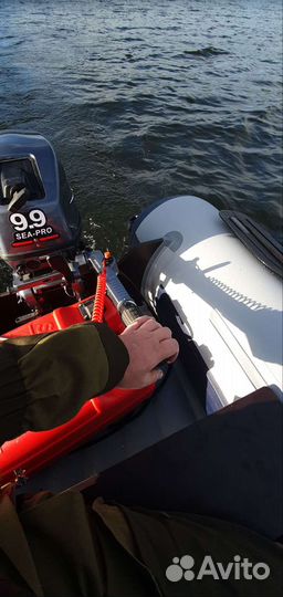 Лодка флагман 330u