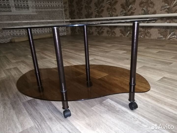 Журнальный стол