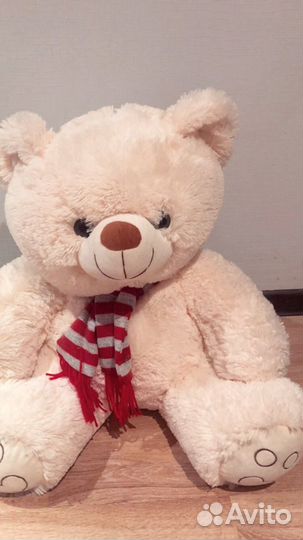 Плюшевый медведь