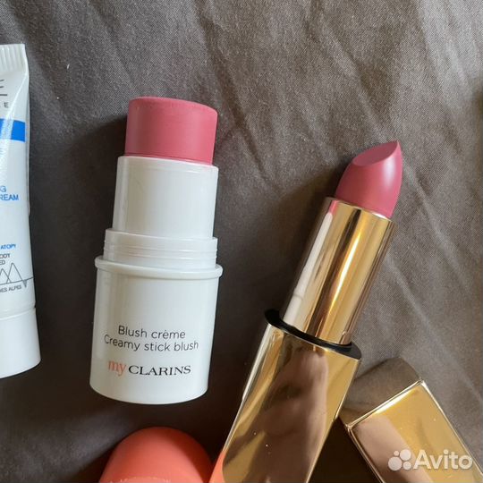 Косметика Clarins, La Roche, Estee Lauder