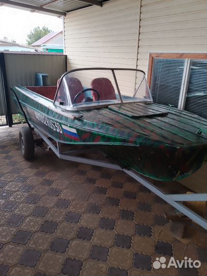 Катер мотор телега