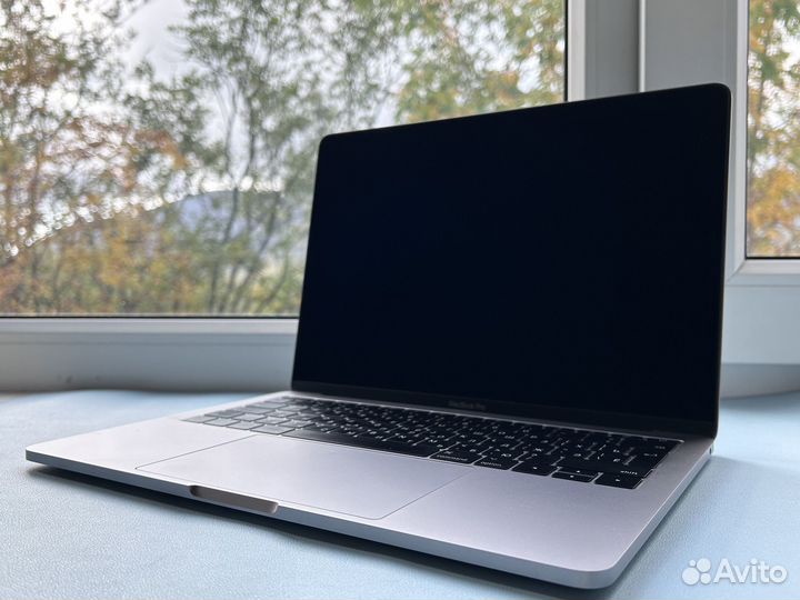 Apple MacBook Pro 13 128гб