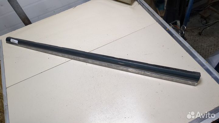 Молдинг двери Lexus LS460, 2007