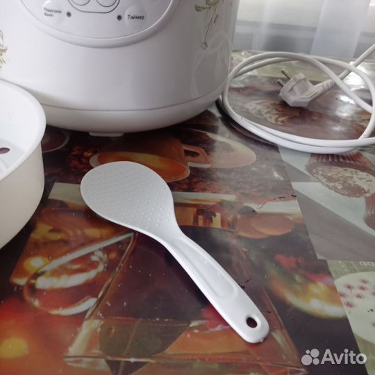 Мультиварка scarlett SC-410