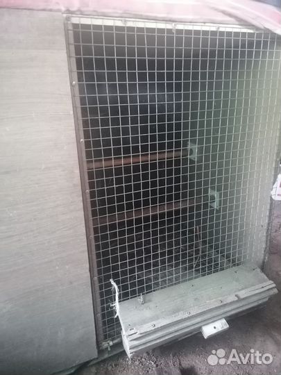 Большая клетка для птиц