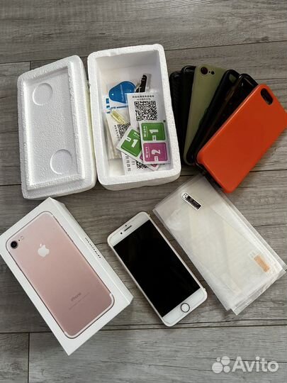iPhone 7, 32 ГБ