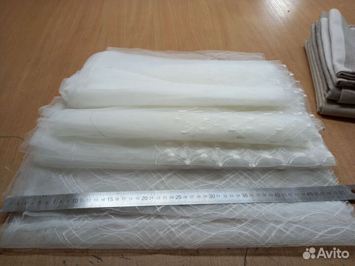 Лоскут ткани, кожи, кожзама