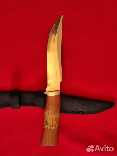 Нож 