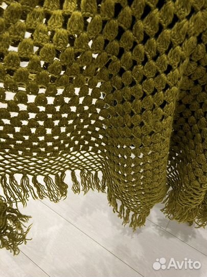 Пуховый платок шаль