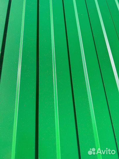 Профнастил зеленый (RAL 6005)