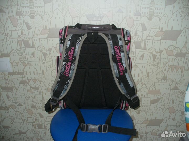 Школьный рюкзак