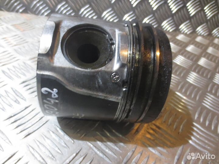 Поршень Mahle/knecht 108L48