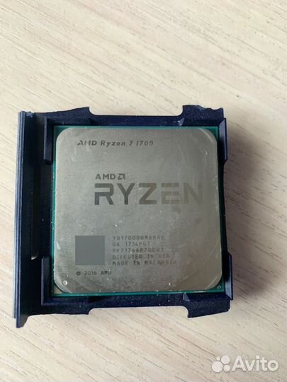 Процессор AMD Ryzen 7 1700