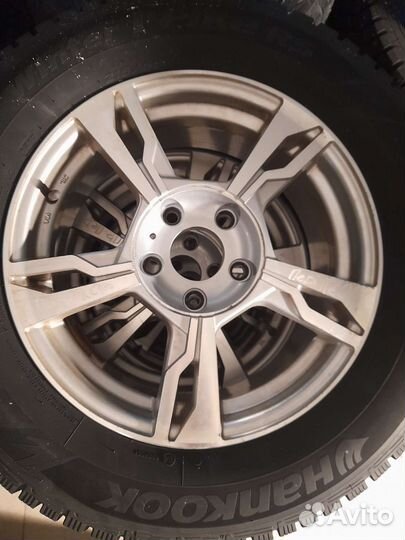 Зима шипы Hankook 215 65 16 Литье 5*114.3