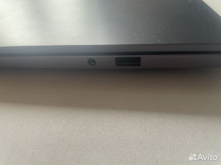 Ноутбук Huawei matebook d14