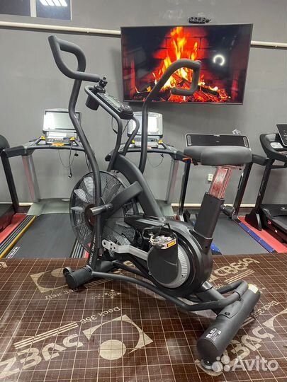 Велотренажер аэробайк