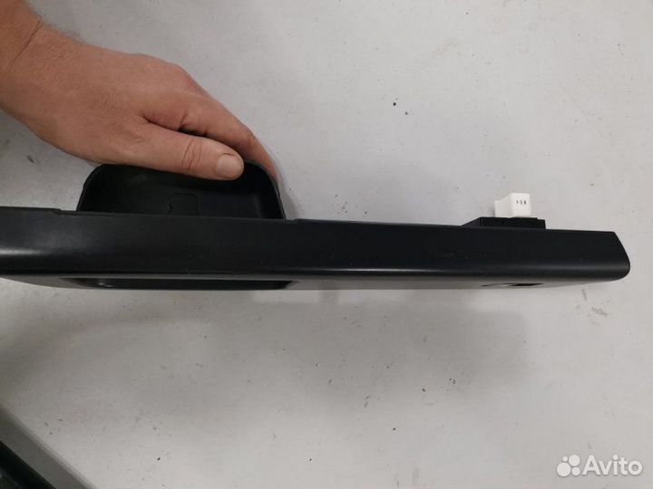 Кнопка стеклоподъемника передняя правая Kia Ceed 1