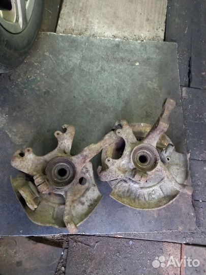 Поворотный кулак volkswagen golf 3 239