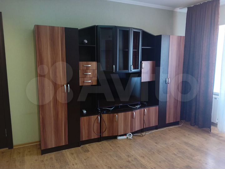 2-к. квартира, 50 м², 4/4 эт.