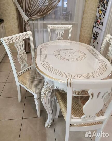 Диван с креслами