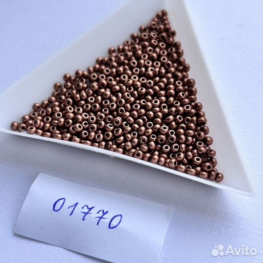 Бисер Toho pf592/557/593/551