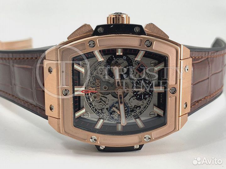 Часы Hublot Spirit of Big Bang 45 King Gold 601.OX.0183.LR