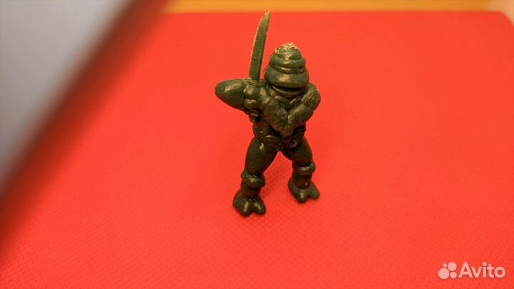 Фигурка Черепашка ниндзя. Игрушки 90х