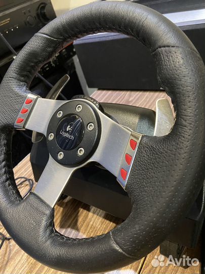 Руль logitech g27 (900градусов)