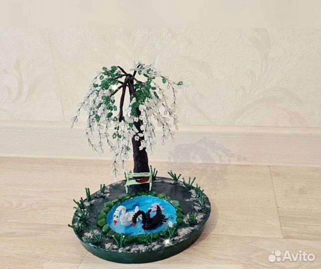 Дерево из бисера