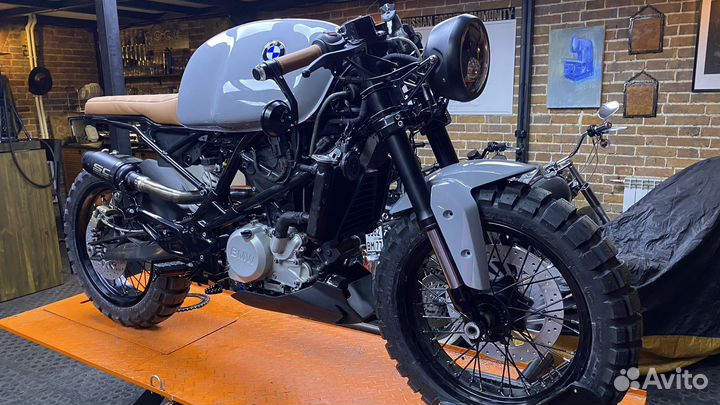 Мотоцикл BMW G310 R custom 2017 caferacer